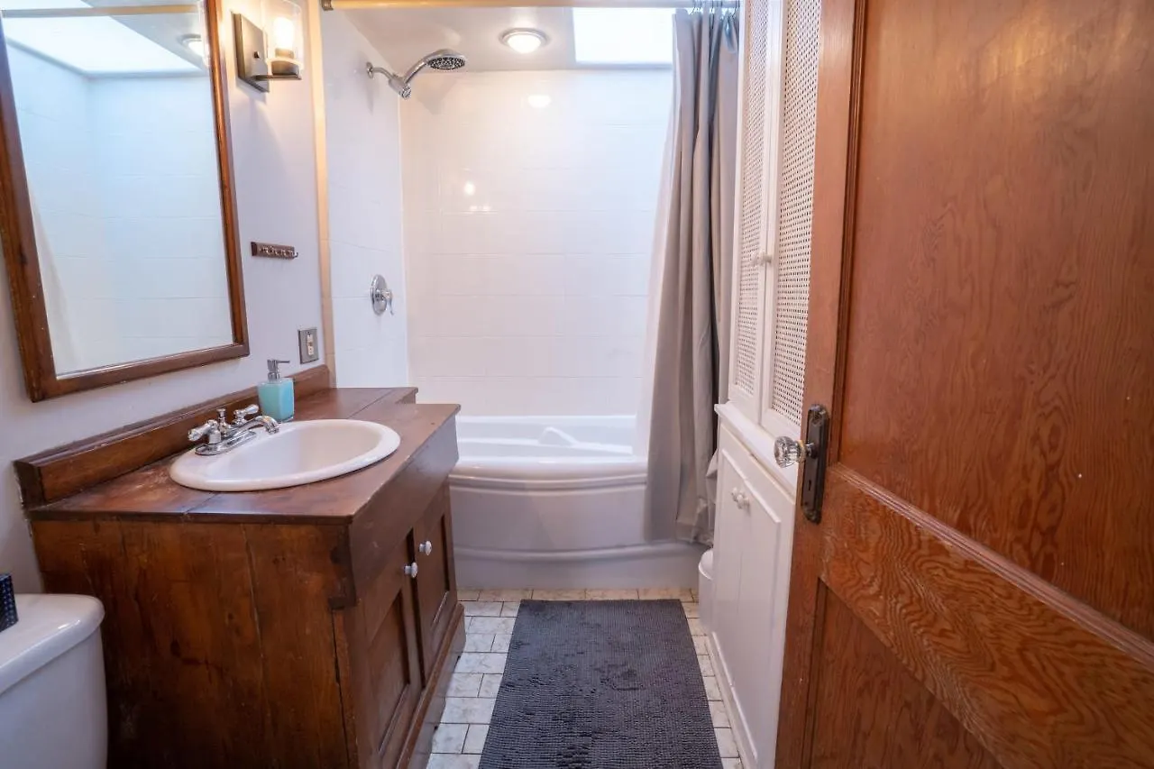Appartement Beautiful 3 Beds Apt - 3Mins From Metro à Montréal