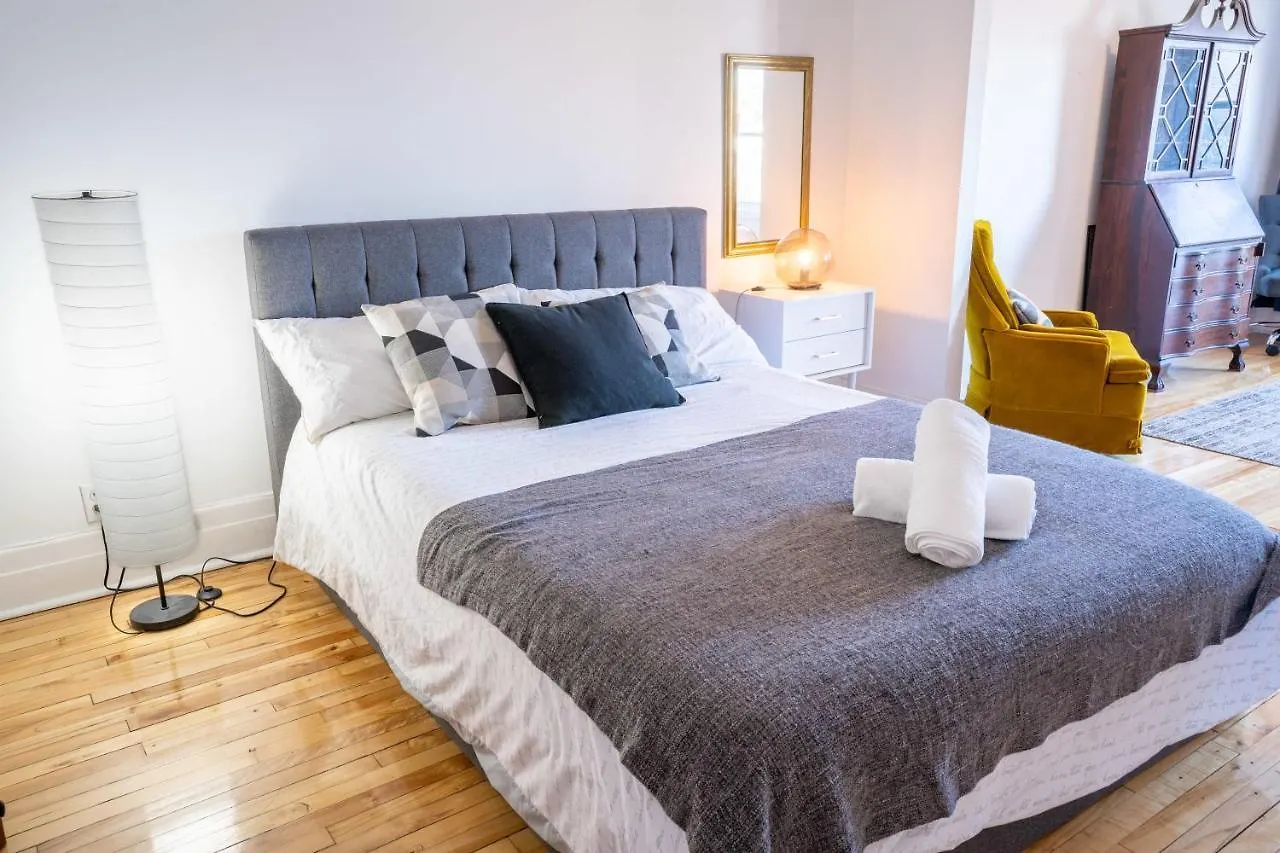 Beautiful 3 Beds Apt - 3Mins From Metro Lejlighed Montréal